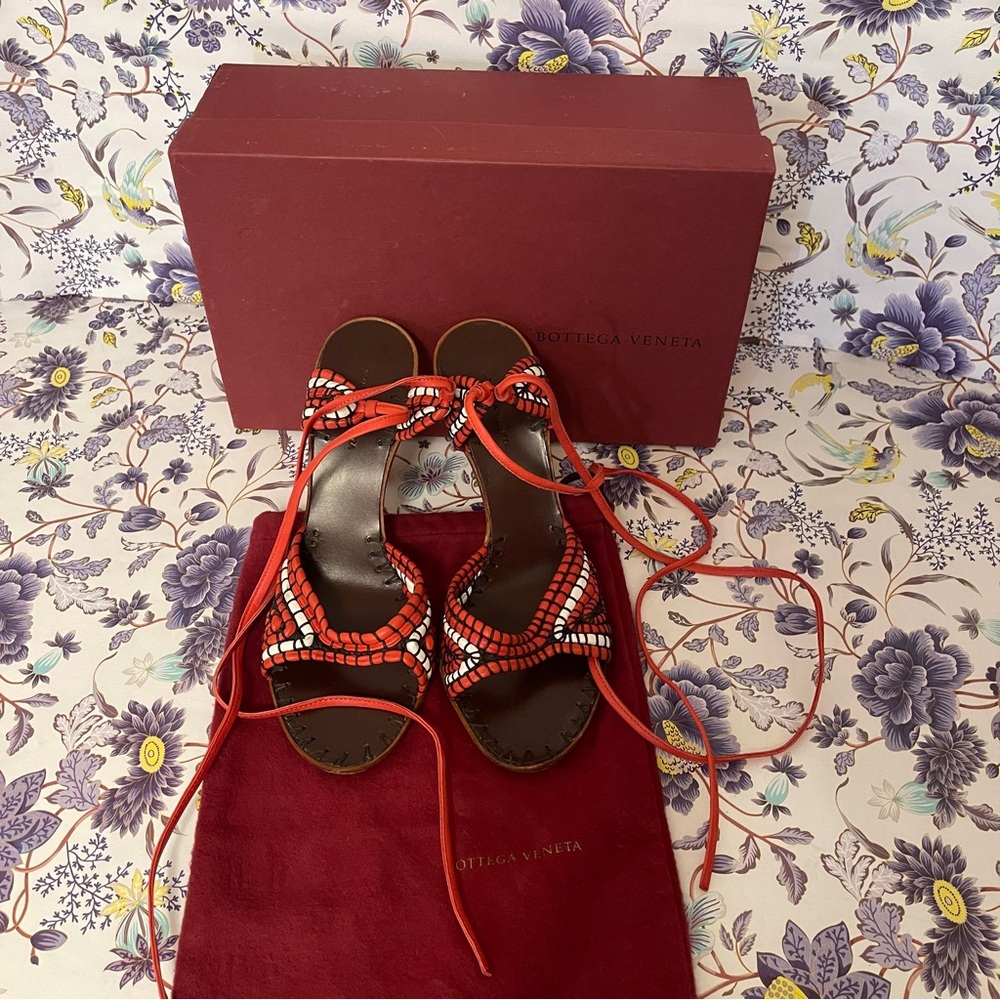 Bottega Veneta Red and White Heeled Sandals Authentic - Picture 1 of 6